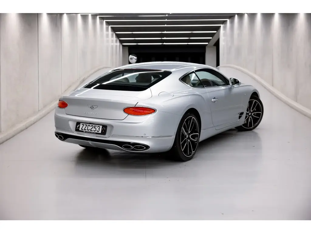 Image for 2022 Continental GT V8 at position 3