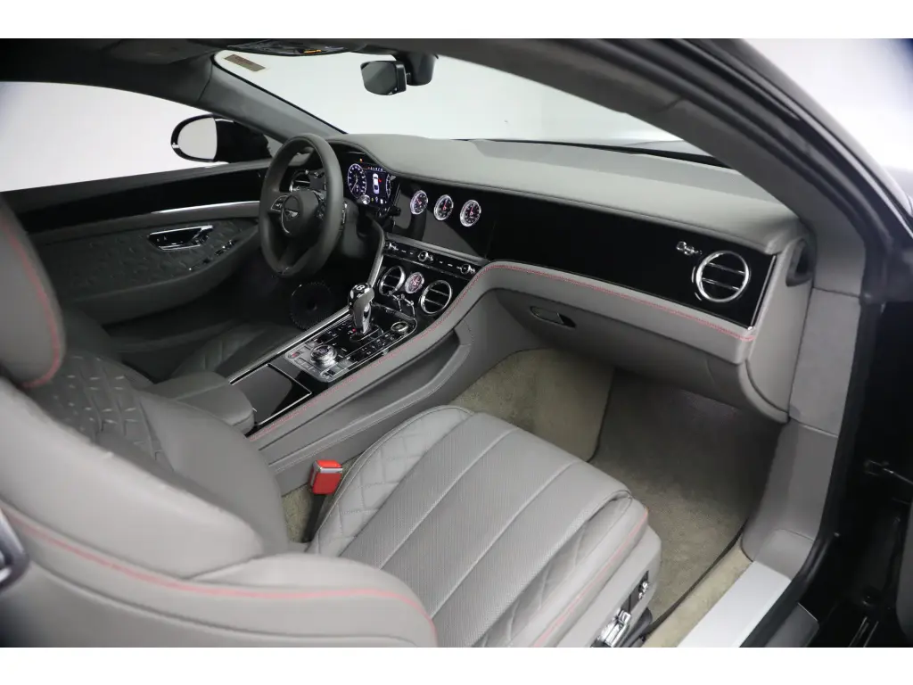 Image for 2022 Continental GT V8 at position 4