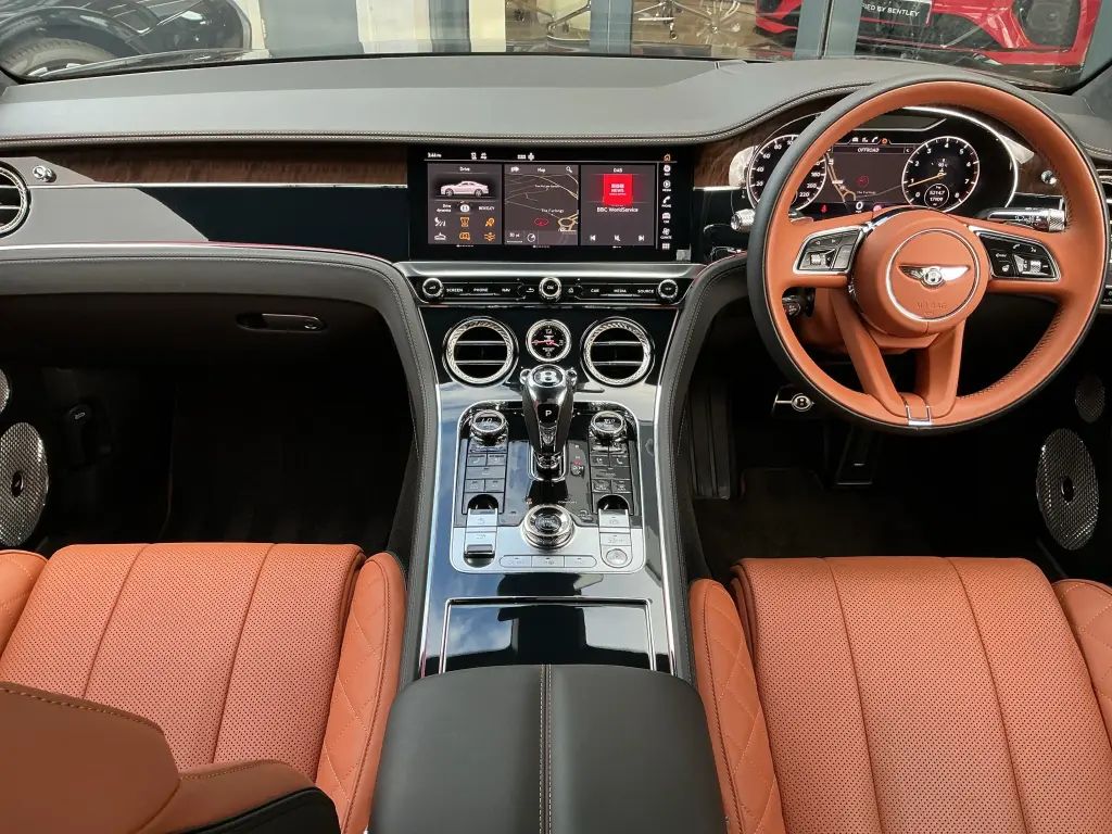 Image for 2022 Continental GT V8 at position 4