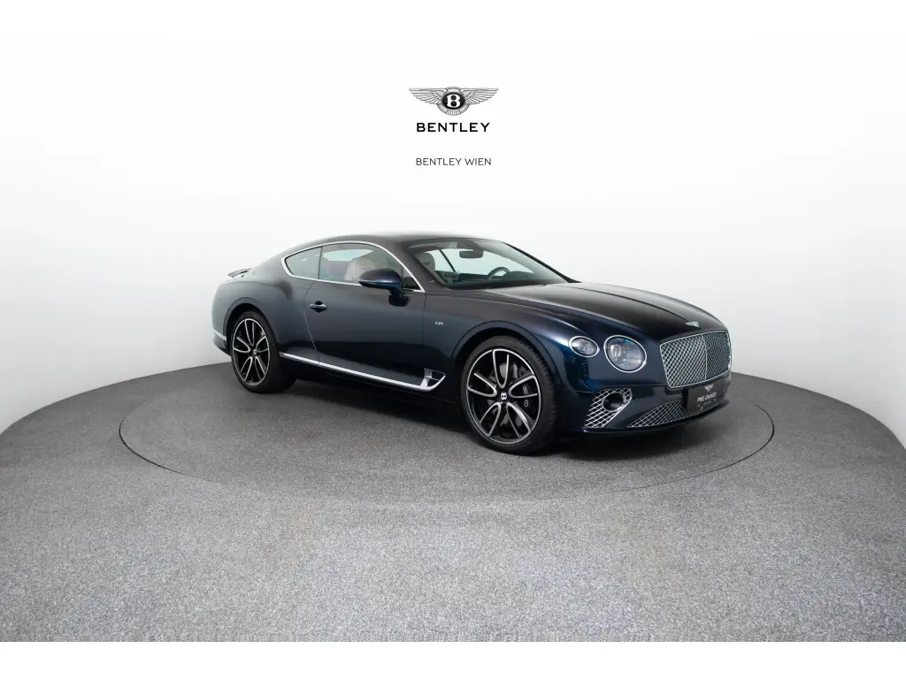 2022 Continental GT V8