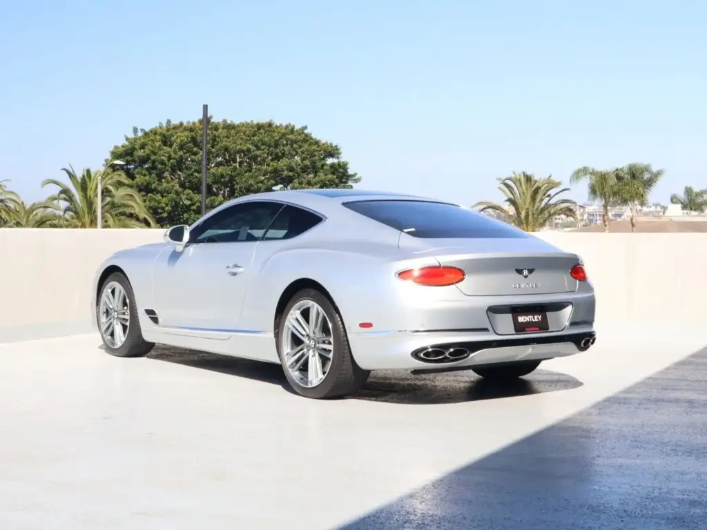 Image for 2023 Continental GT V8 at position 3