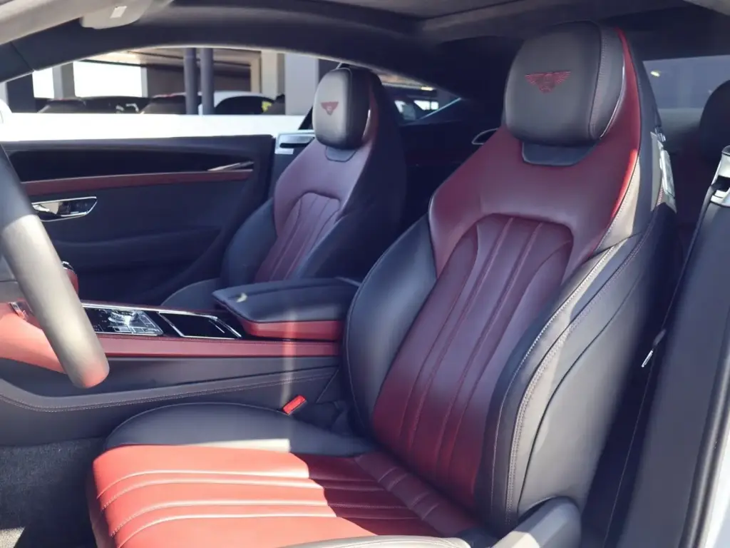Image for 2023 Continental GT V8 at position 2
