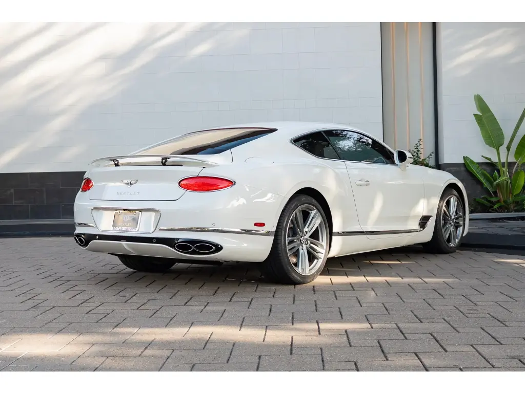 Image for 2023 Continental GT V8 at position 3
