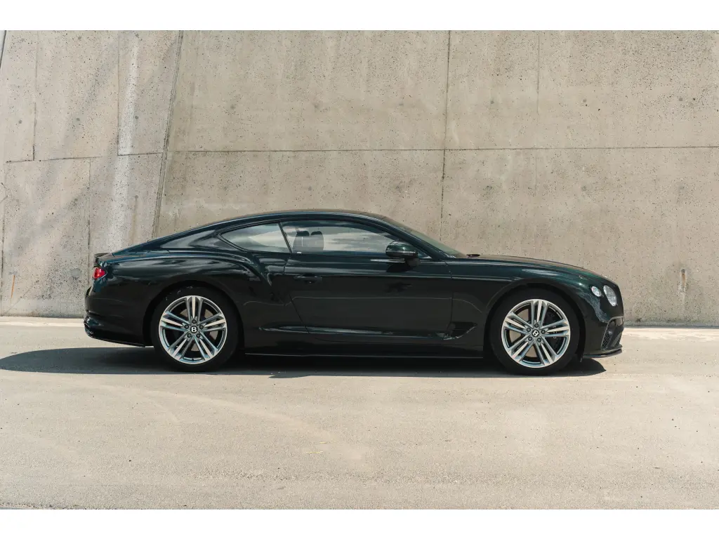 Image for 2023 Continental GT V8 at position 5