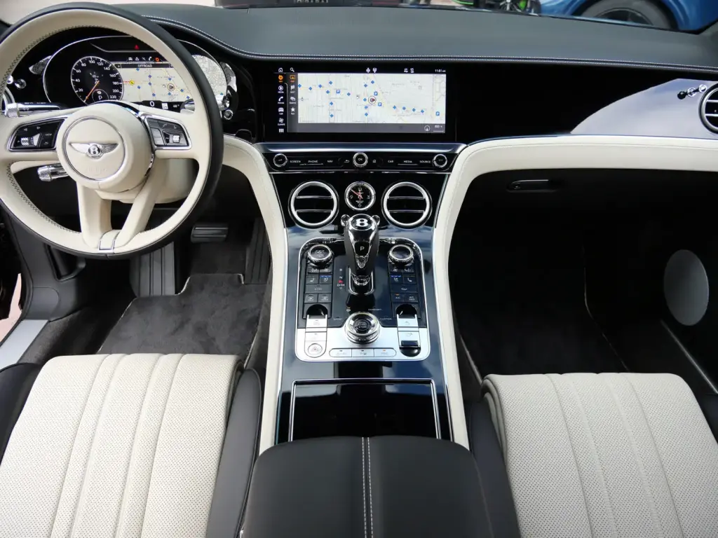 Image for 2024 Continental GT V8 at position 4