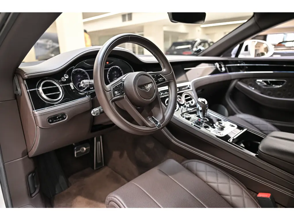 Image for 2019 Continental GT W12 at position 2