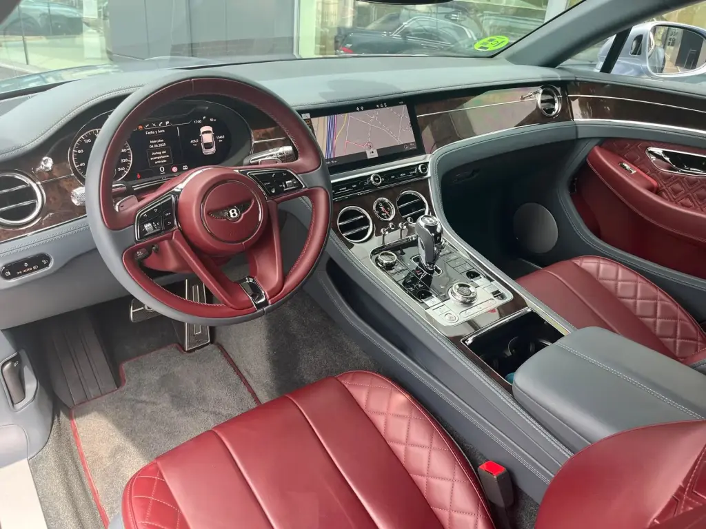 Image for 2019 Continental GT W12 at position 4