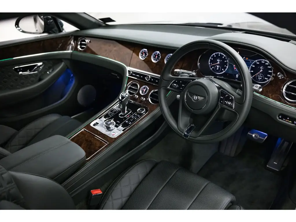 Image for 2020 Continental GT W12 at position 2