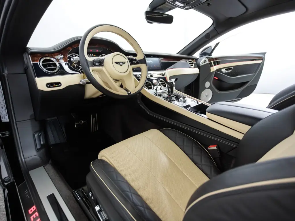 Image for 2020 Continental GT W12 at position 2