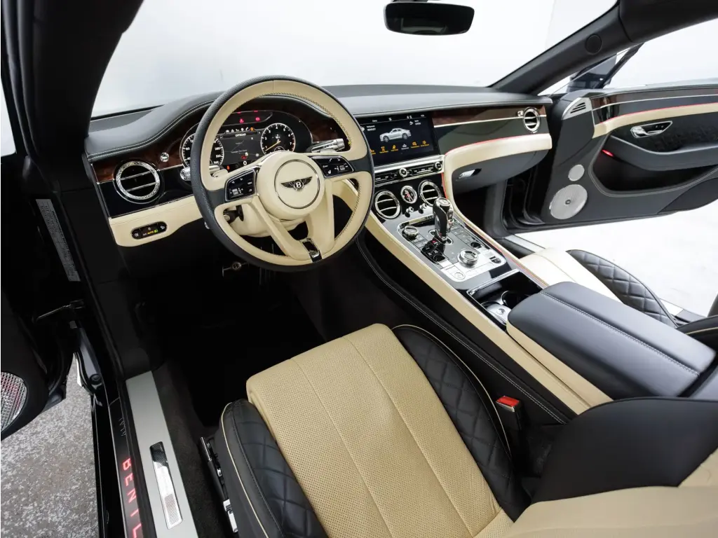 Image for 2020 Continental GT W12 at position 4