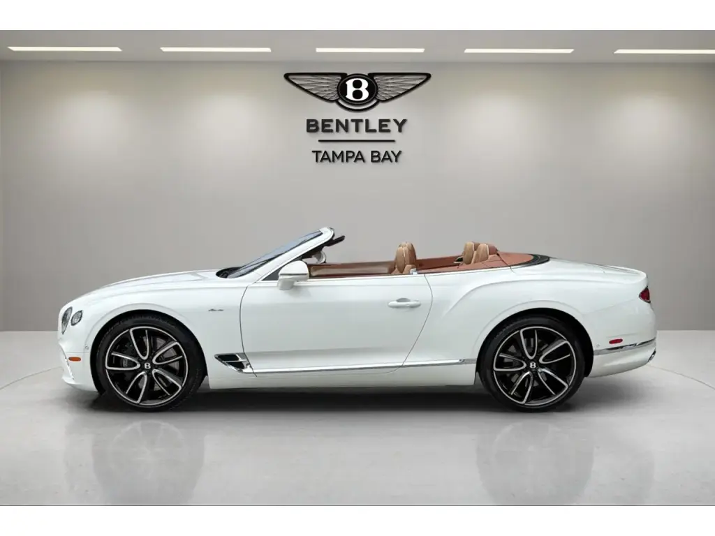 Image for 2023 Continental GTC Azure V8 at position 5