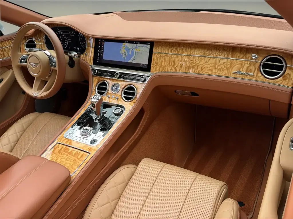 Image for 2023 Continental GTC Azure V8 at position 2