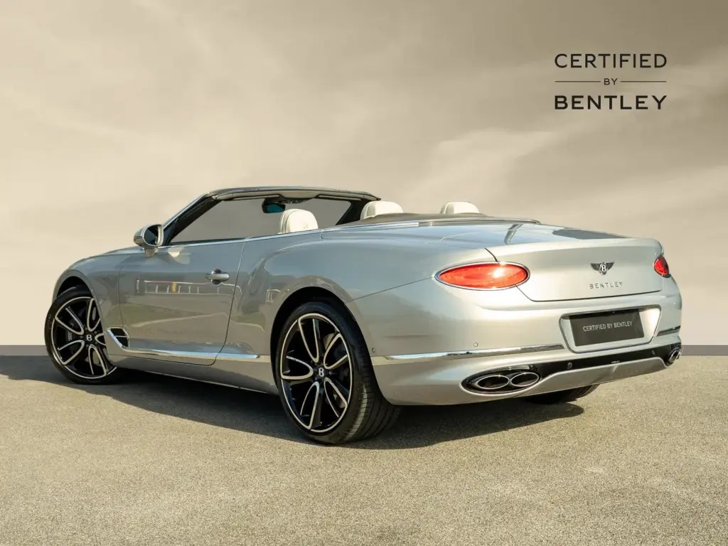 Image for 2023 Continental GTC Azure V8 at position 3