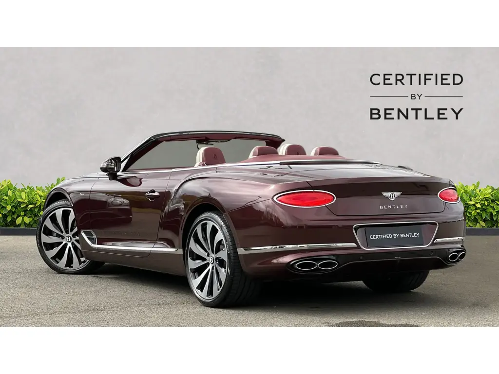 Image for 2023 Continental GTC Azure V8 at position 3