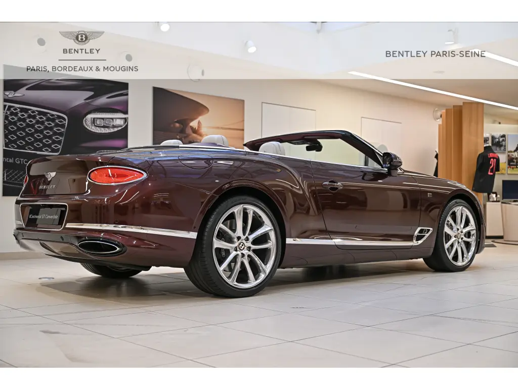 Image for 2019 Continental GTC First Edition W12 at position 3