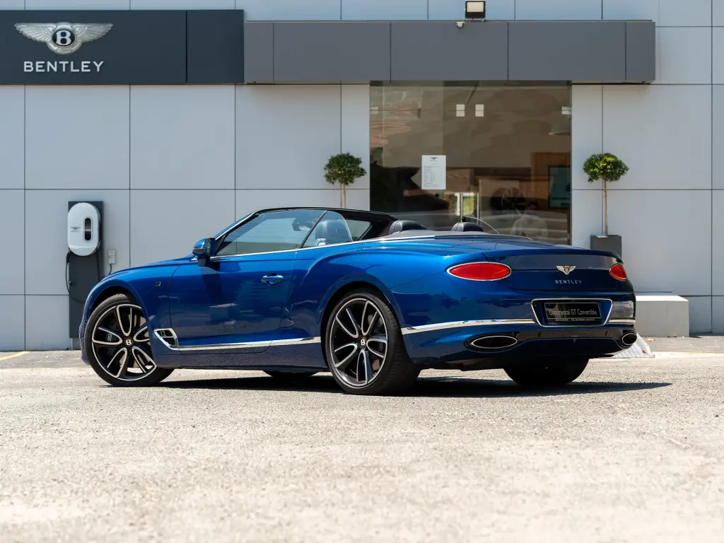 Image for 2019 Continental GTC First Edition W12 at position 3