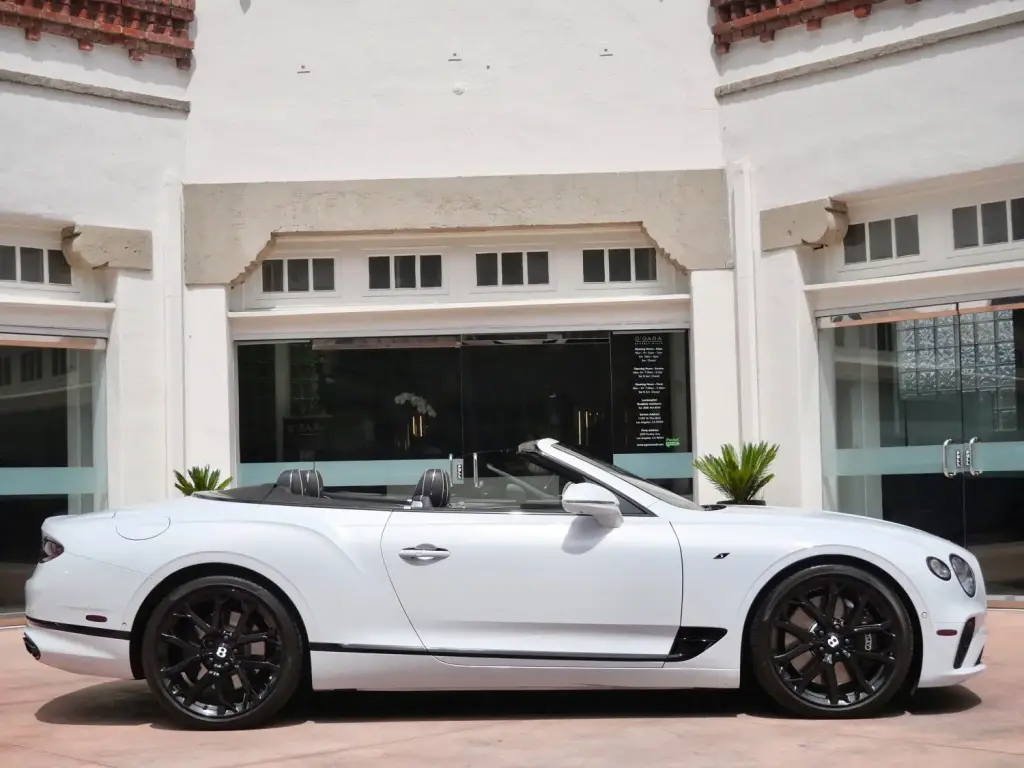 Image for 2023 Continental GTC S V8 at position 5