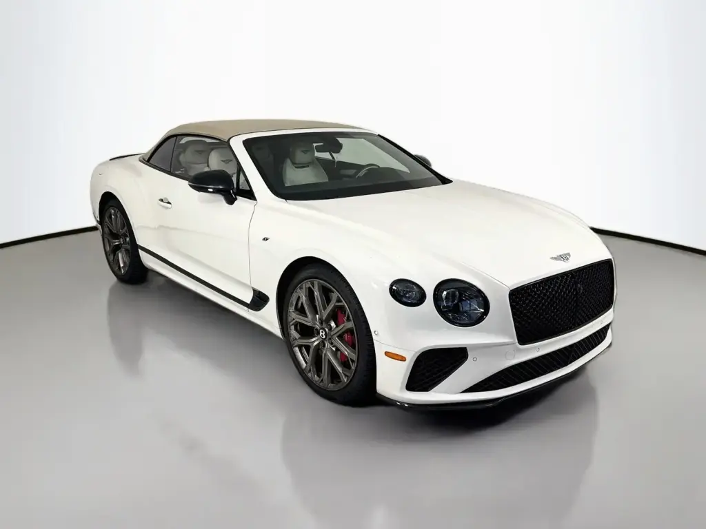 2023 Continental GTC S V8 vehicle image