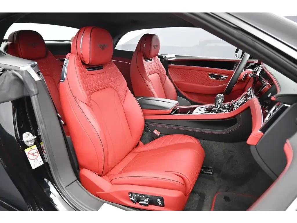 Image for 2023 Continental GTC S V8 at position 2