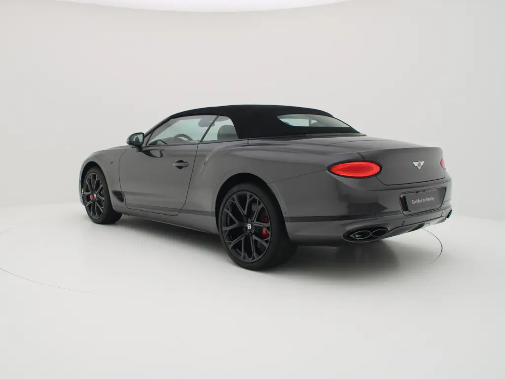 2023 Continental GTC S V8 vehicle image