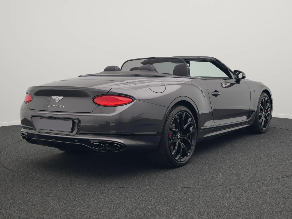 Image for 2023 Continental GTC S V8 at position 3