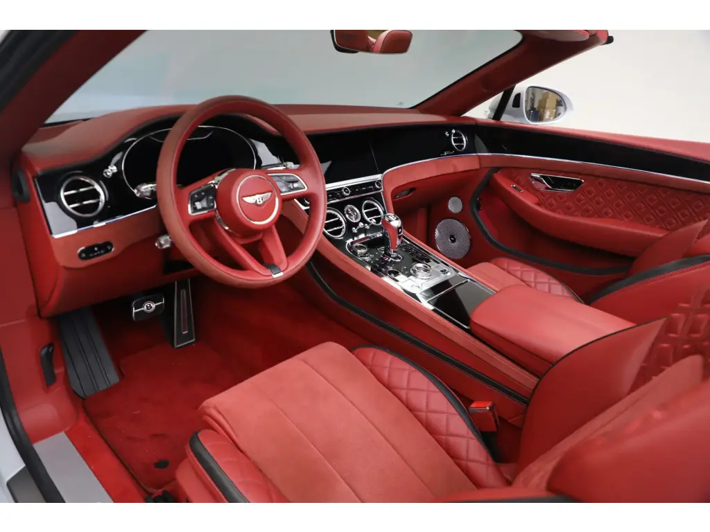 Image for 2022 Continental GTC Speed W12 at position 4
