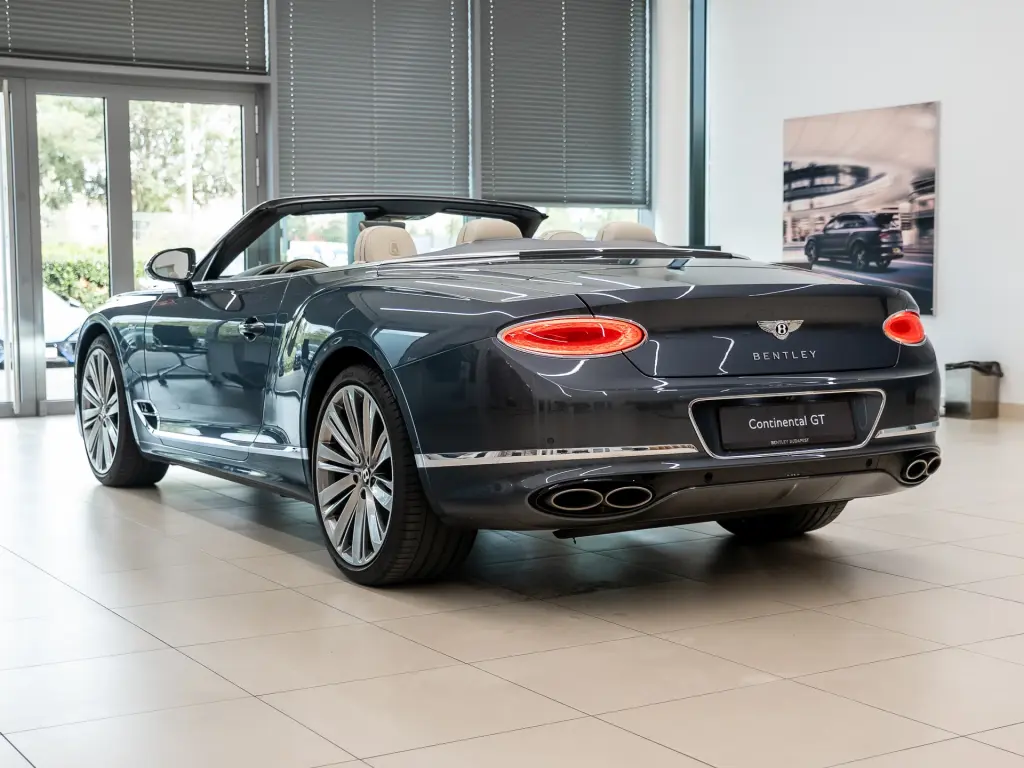 Image for 2022 Continental GTC Speed W12 at position 3