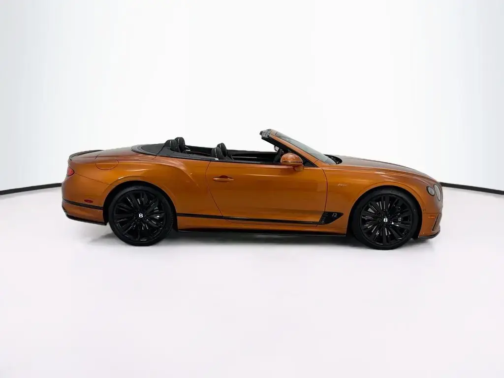 Image for 2023 Continental GTC Speed W12 at position 5