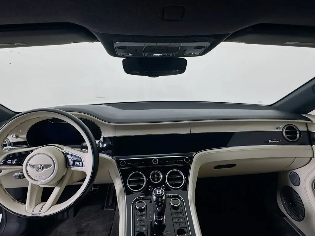 Image for 2024 Continental GTC Speed W12 at position 4