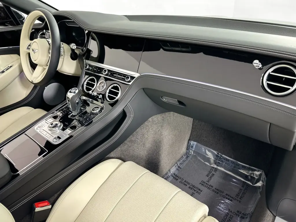 Image for 2024 Continental GTC V8 Edition 8 at position 2