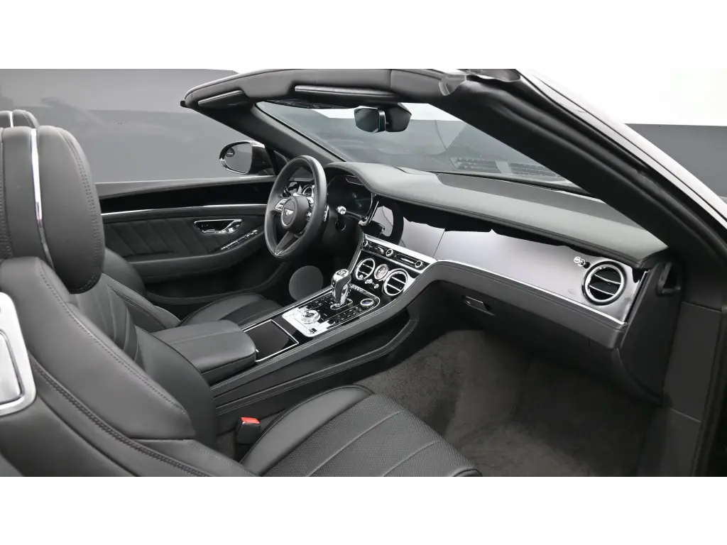 Image for 2024 Continental GTC V8 Edition 8 at position 2