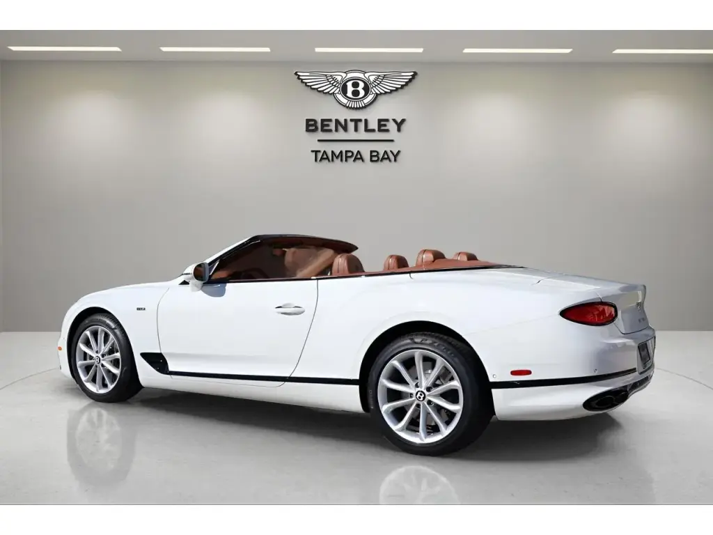 Image for 2024 Continental GTC V8 Edition 8 at position 3