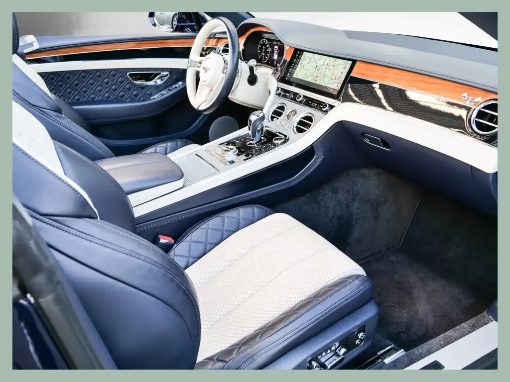 Image for 2020 Continental GTC V8 at position 2