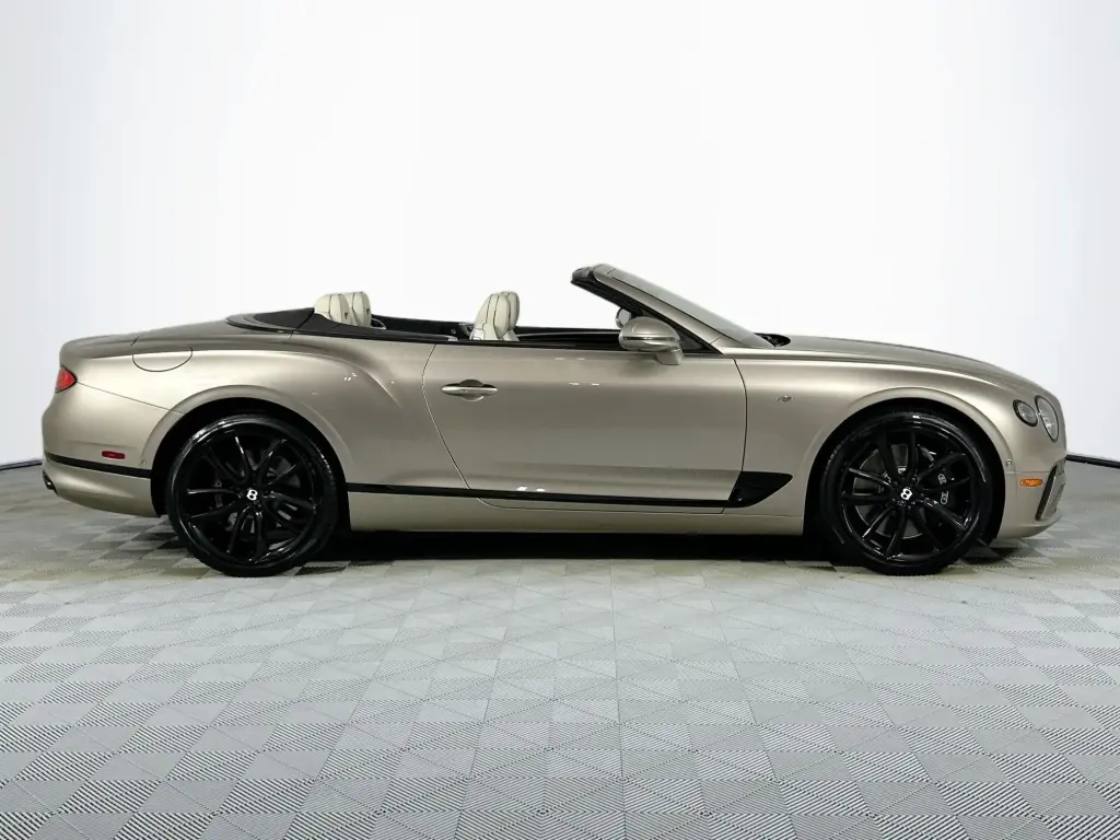 Image for 2021 Continental GTC V8 at position 5