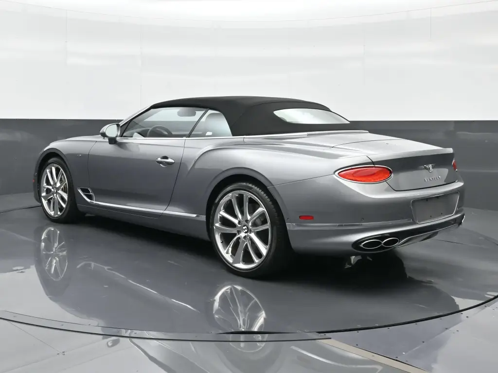 Image for 2022 Continental GTC V8 at position 3