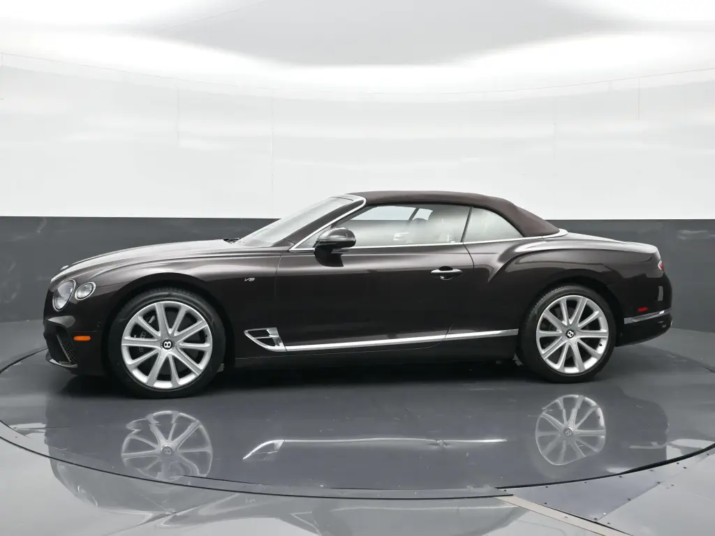 Image for 2022 Continental GTC V8 at position 5
