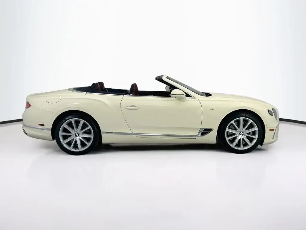 Image for 2022 Continental GTC V8 at position 5