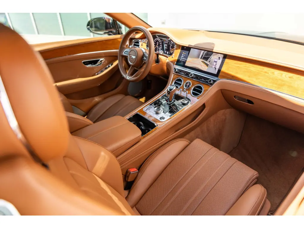 Image for 2022 Continental GTC V8 at position 2