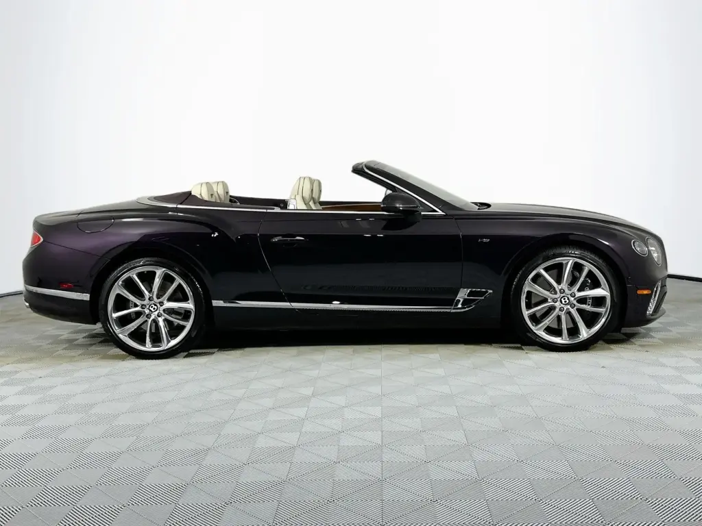Image for 2022 Continental GTC V8 at position 5