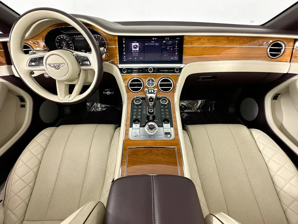Image for 2022 Continental GTC V8 at position 4