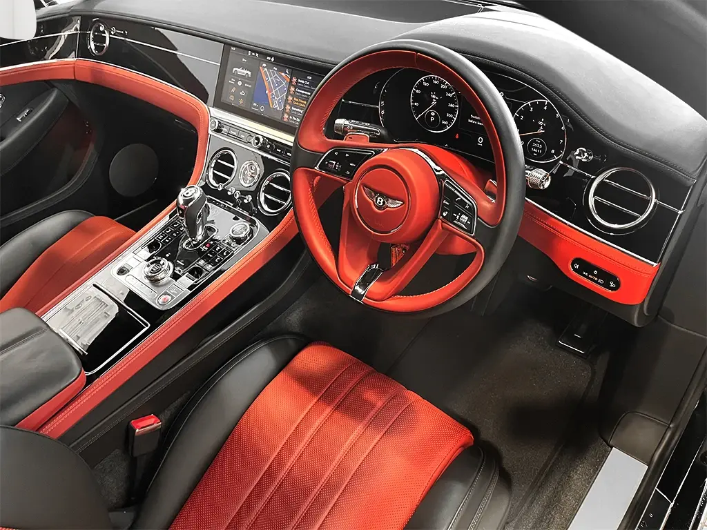 Image for 2020 Continental GTC W12 at position 4