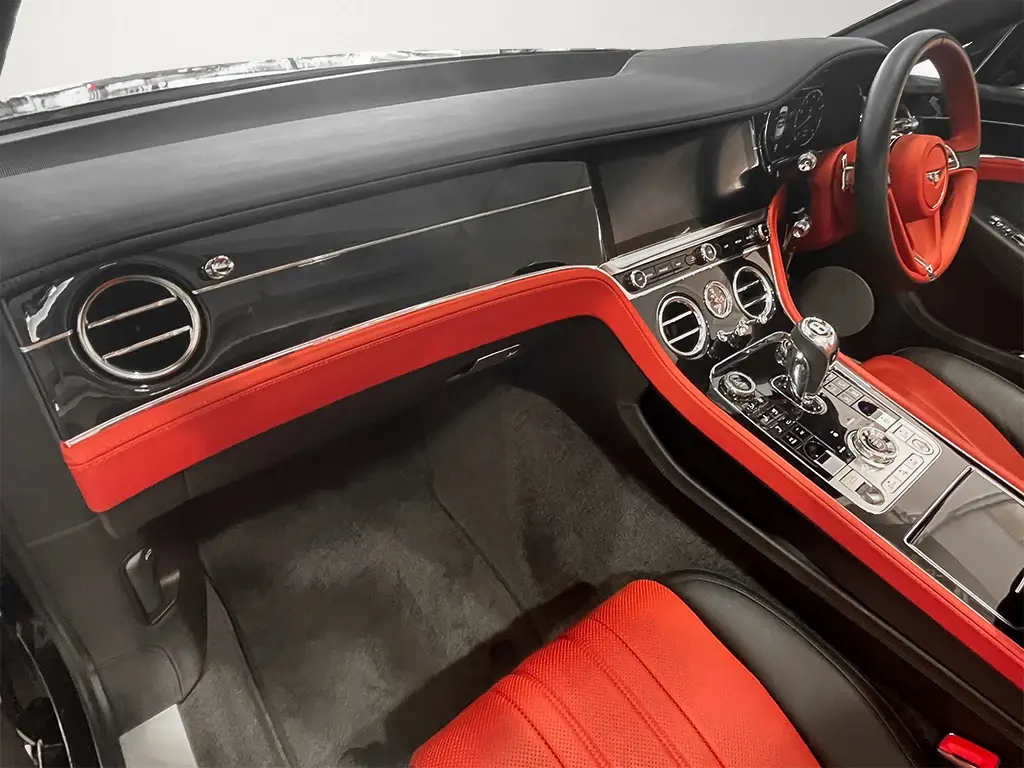 Image for 2020 Continental GTC W12 at position 2