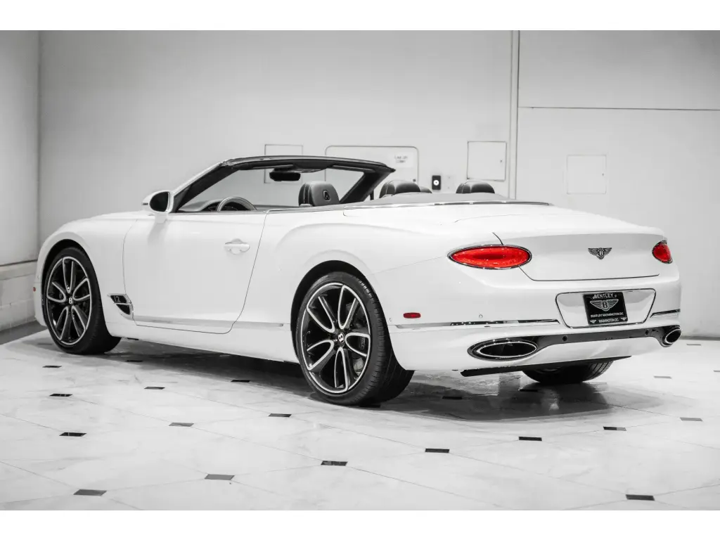 Image for 2020 Continental GTC W12 at position 3