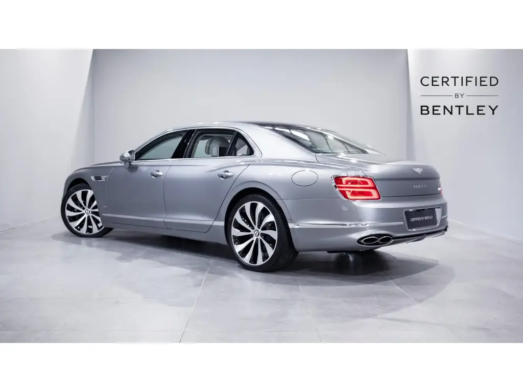 Image for 2022 Flying Spur Azure V6 Hybrid at position 3