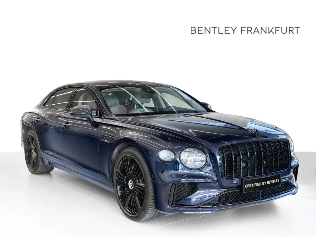 2026 Flying Spur Azure V8 Hybrid vehicle image