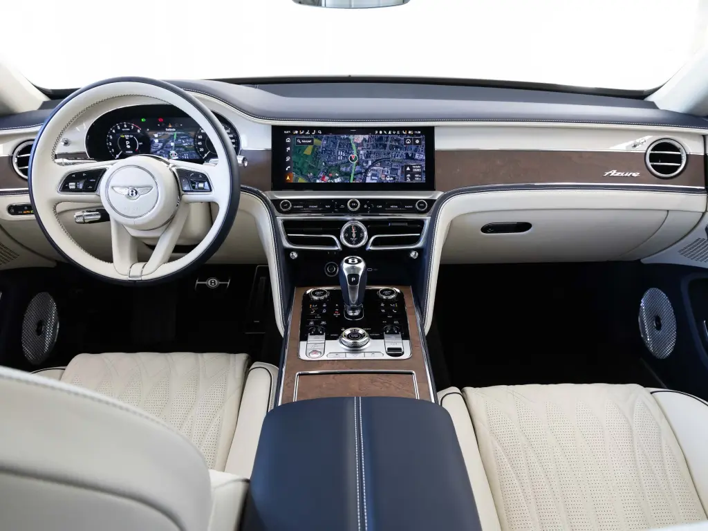 2026 Flying Spur Azure V8 Hybrid vehicle image