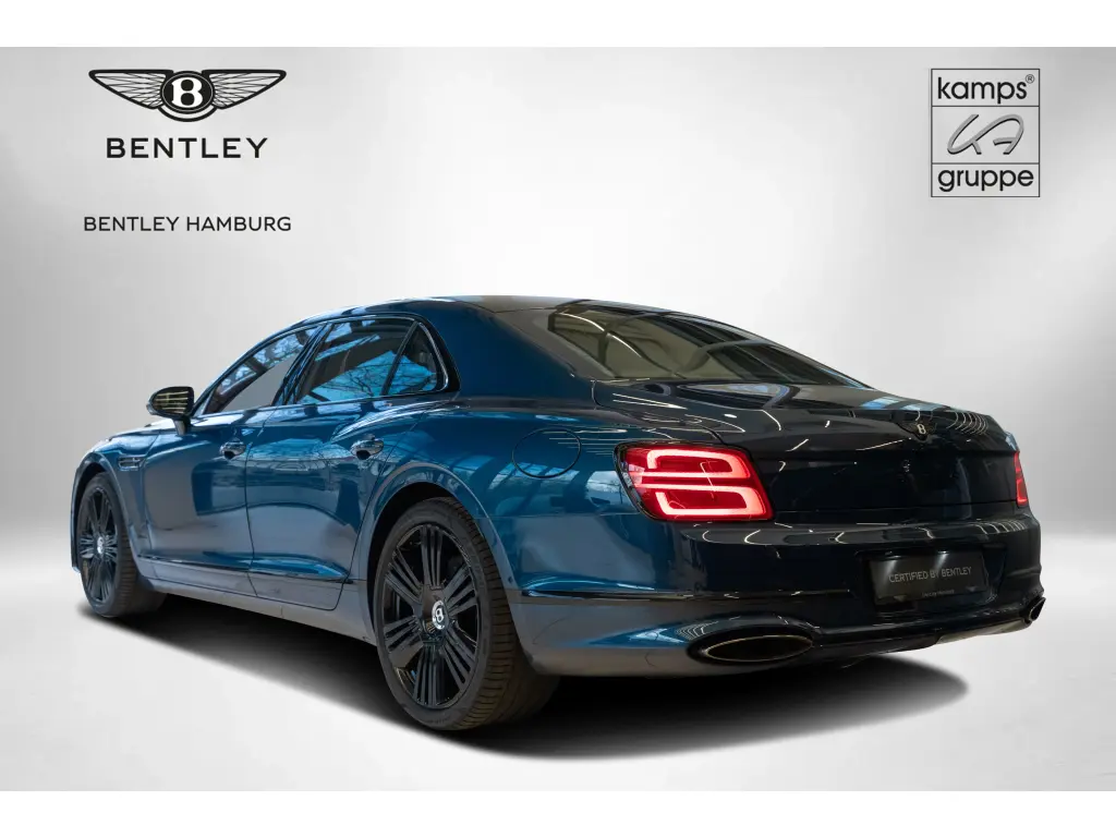 Image for 2026 Flying Spur Azure V8 Hybrid at position 3