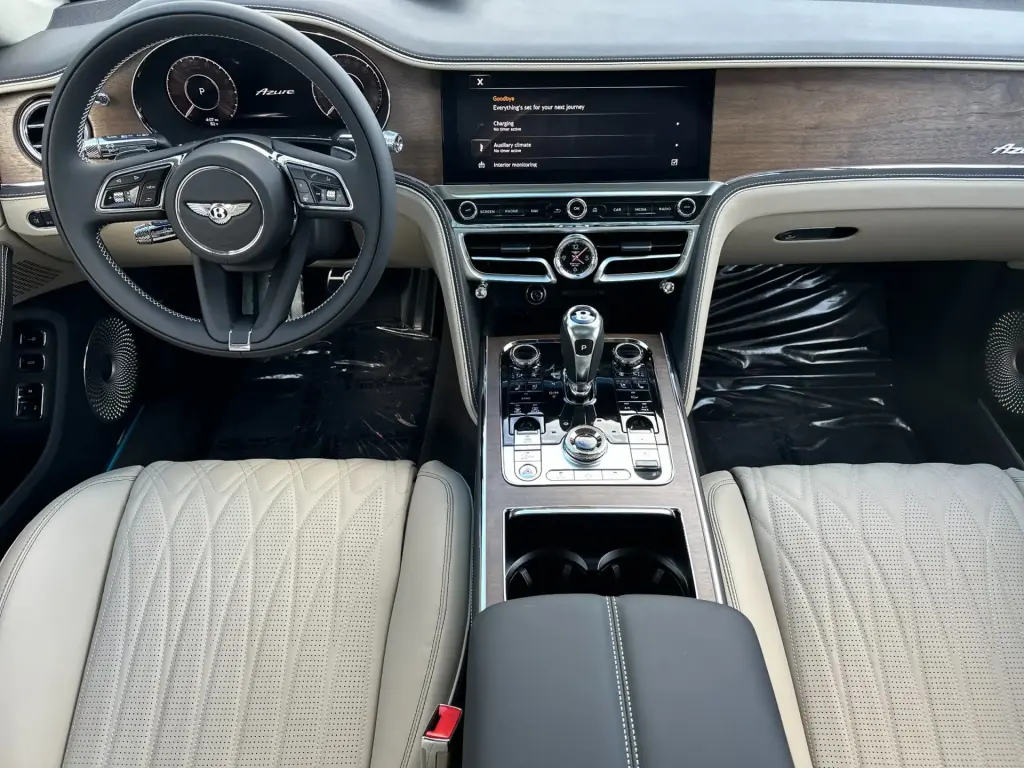Image for 2026 Flying Spur Azure V8 Hybrid at position 4