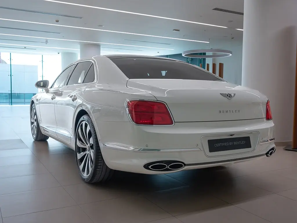 Image for 2023 Flying Spur Azure V8 at position 3