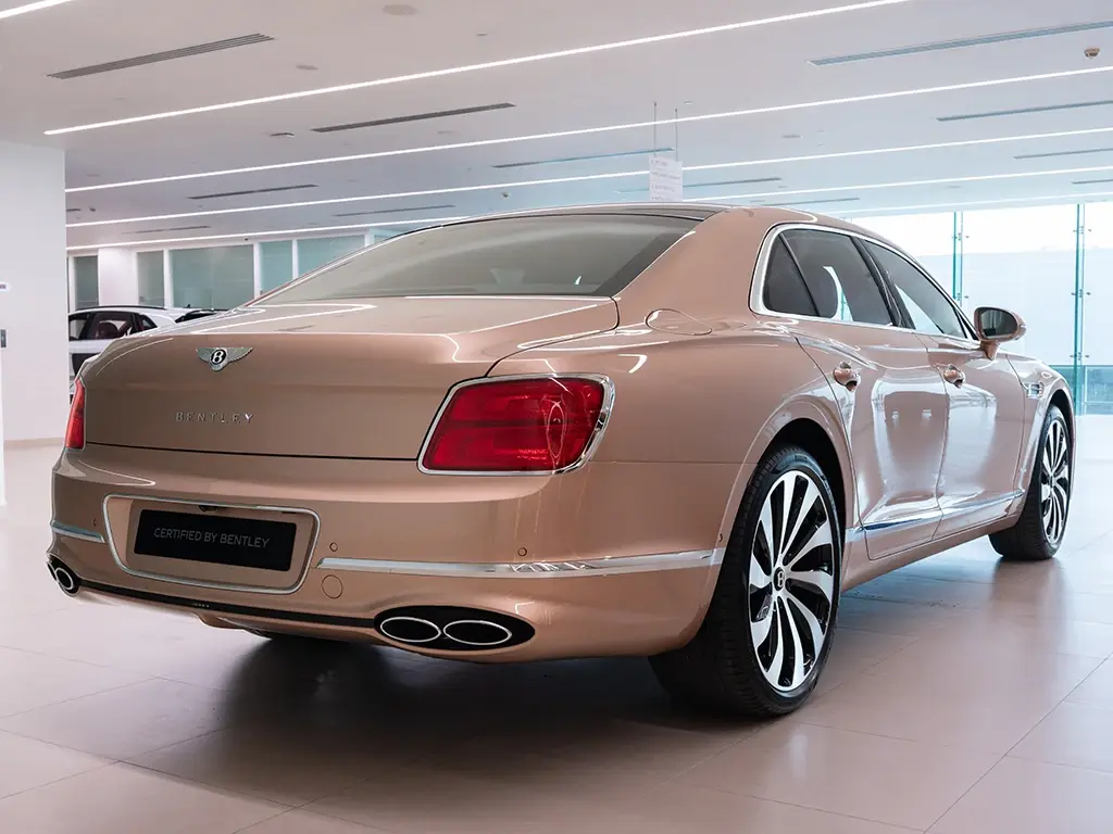 Image for 2024 Flying Spur Azure V8 at position 3